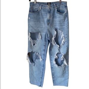 BDG jeans mom high rise distressed 29 
Original‎ hem has been cut off